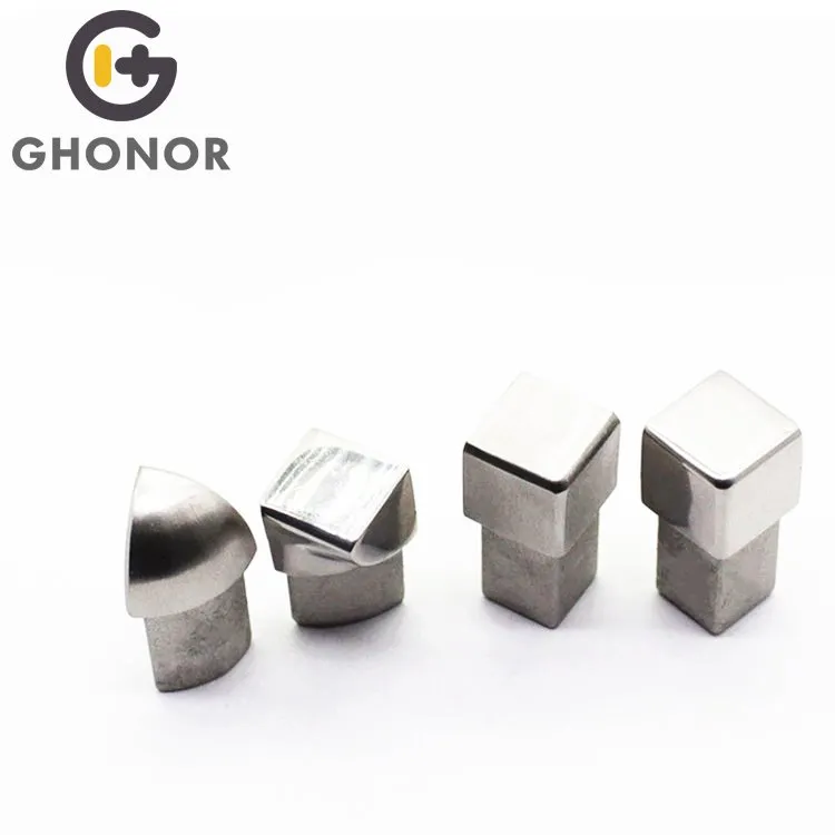 Caipíní Deireadh Baile Átha Troim Tíleanna Miotail