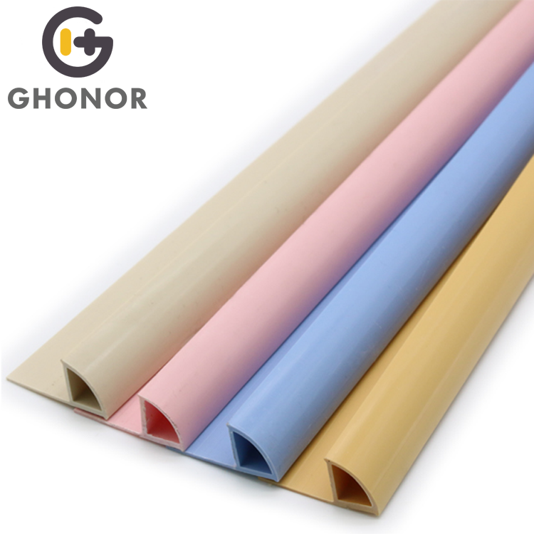 PVC Babhta Imeall Baile Átha Troim